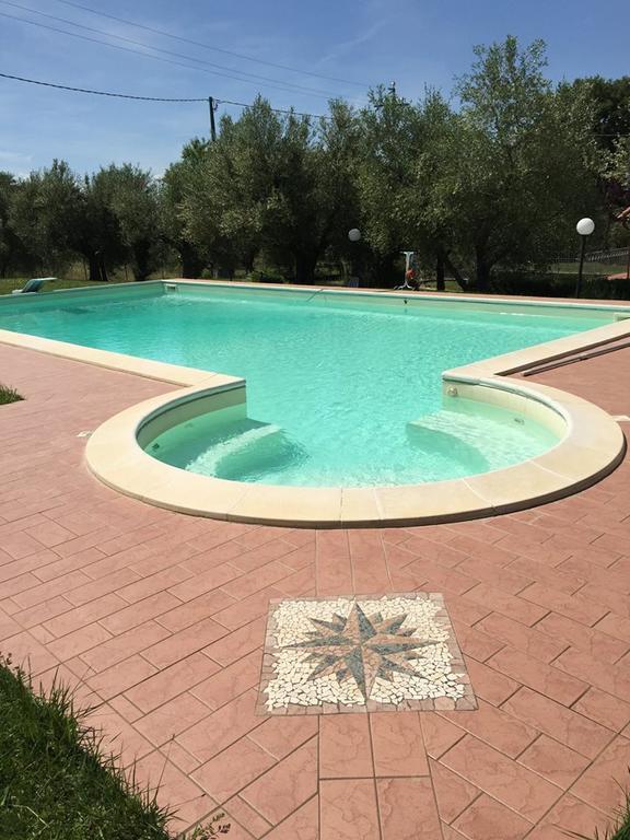 特拉西梅诺湖畔托罗 Le Coccole Del Trasimeno旅馆 外观 照片